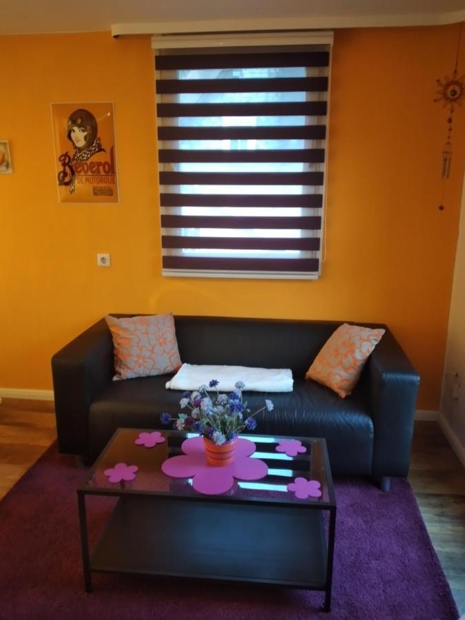 Ferienwohnung Kunterbunt mit Burgblick und Dachterrasse Monschau Exterior foto