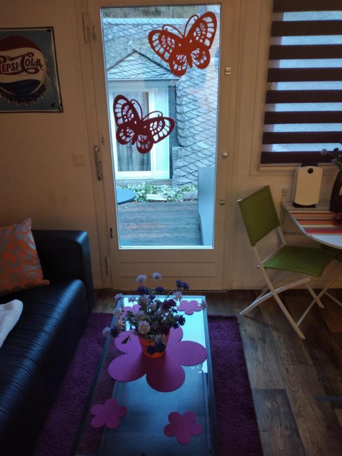 Ferienwohnung Kunterbunt mit Burgblick und Dachterrasse Monschau Exterior foto